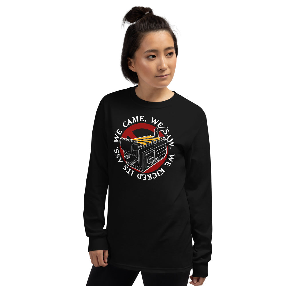 We Came We Saw We Kicked Its Men's Long Sleeve Tee