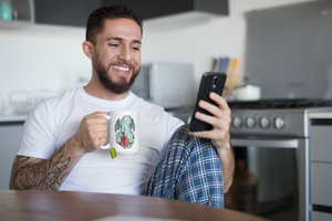 Cute Baby Dragon Holding 20-Sided Die Coffee Mug